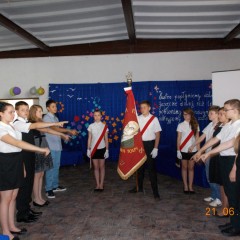 SP Nr 90: pożegnanie absolwentów 2012/2013