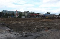 Przy Borowskiej zburzono starą fabrykę papy. Czas na nowy sklep?