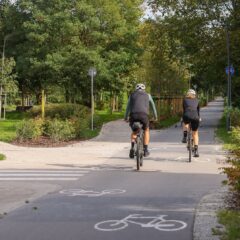 Ponad połową Promenady Krzyckiej można już jeździć