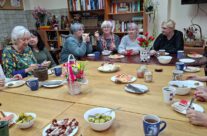 Walentynki i degustacja chleba ze smalcem w Klubie Seniora